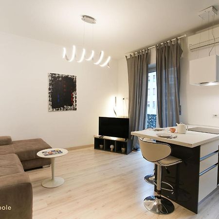 Lumiere Apartment Milaan Buitenkant foto